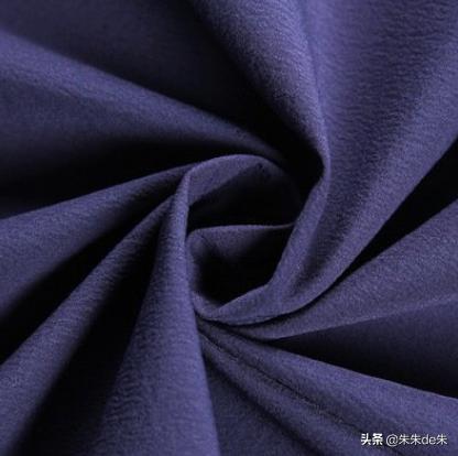 锦纶是什么面料和棉一样吗,锦纶是什么面料锦纶和涤纶哪个贵