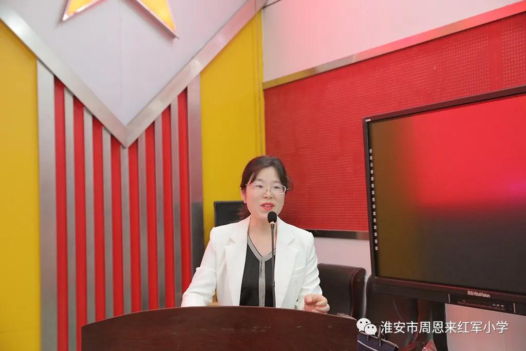 周恩来红军小学*党**支部开展*党**史学习教育专题*党**课