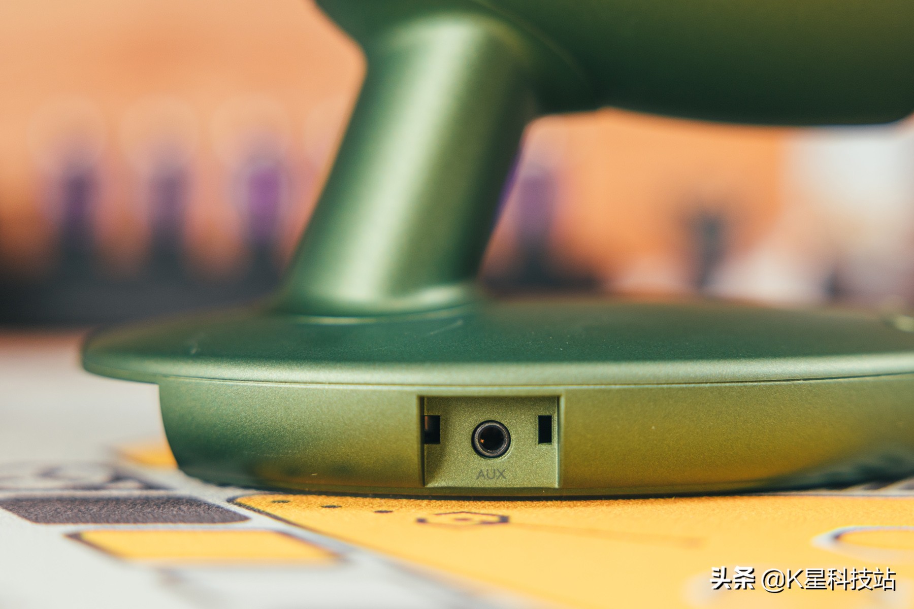 花2K为工作室准备了造型奇特的蛋，KEFEGGDUO有源桌面音箱值吗？