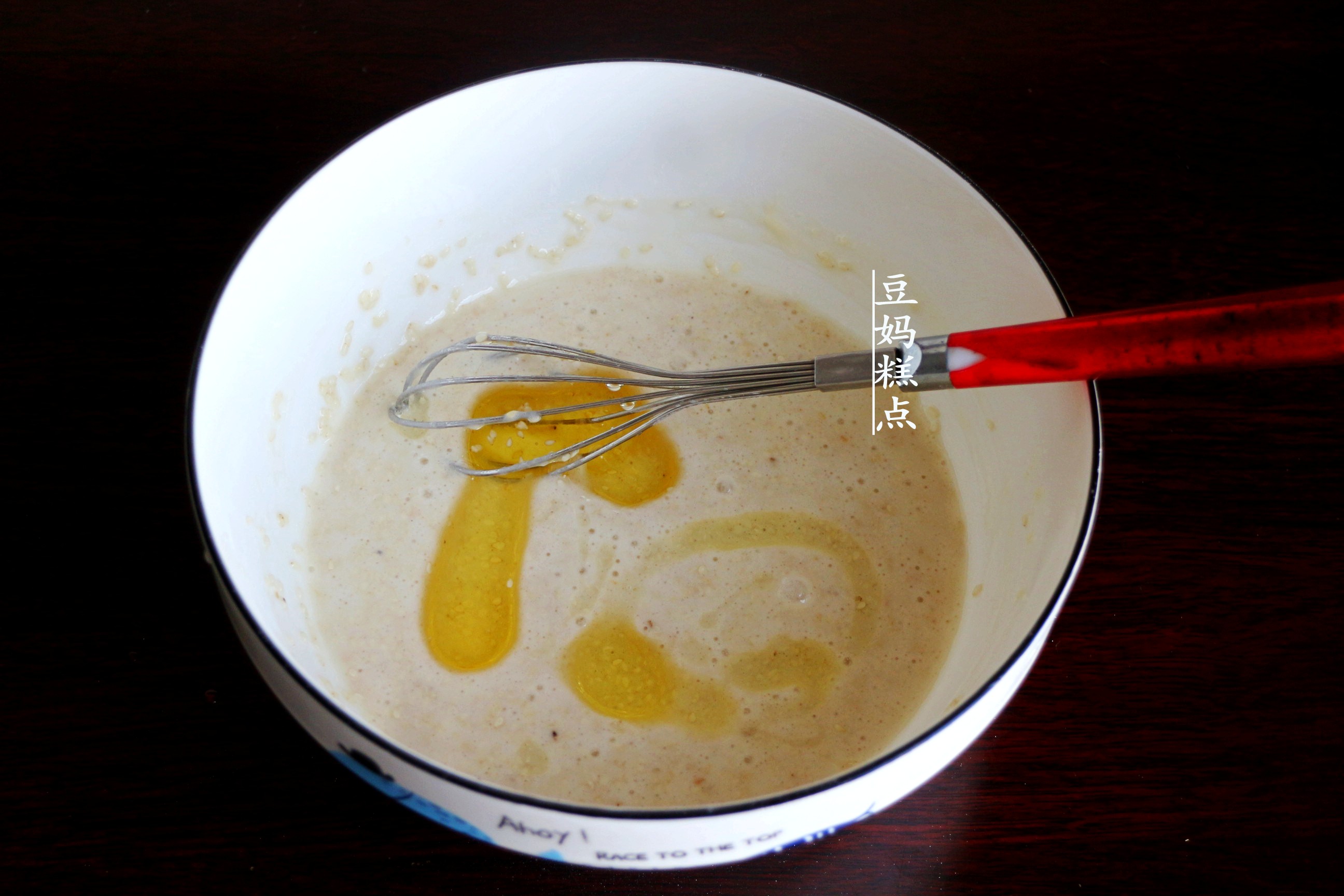 怎么在家做简单的芝麻薄饼,芝麻面糊饼怎么做