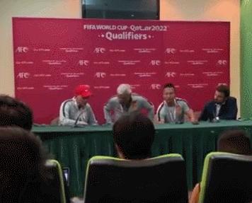 当中国男足脱掉上衣，你就知道他们为何难以崛起？