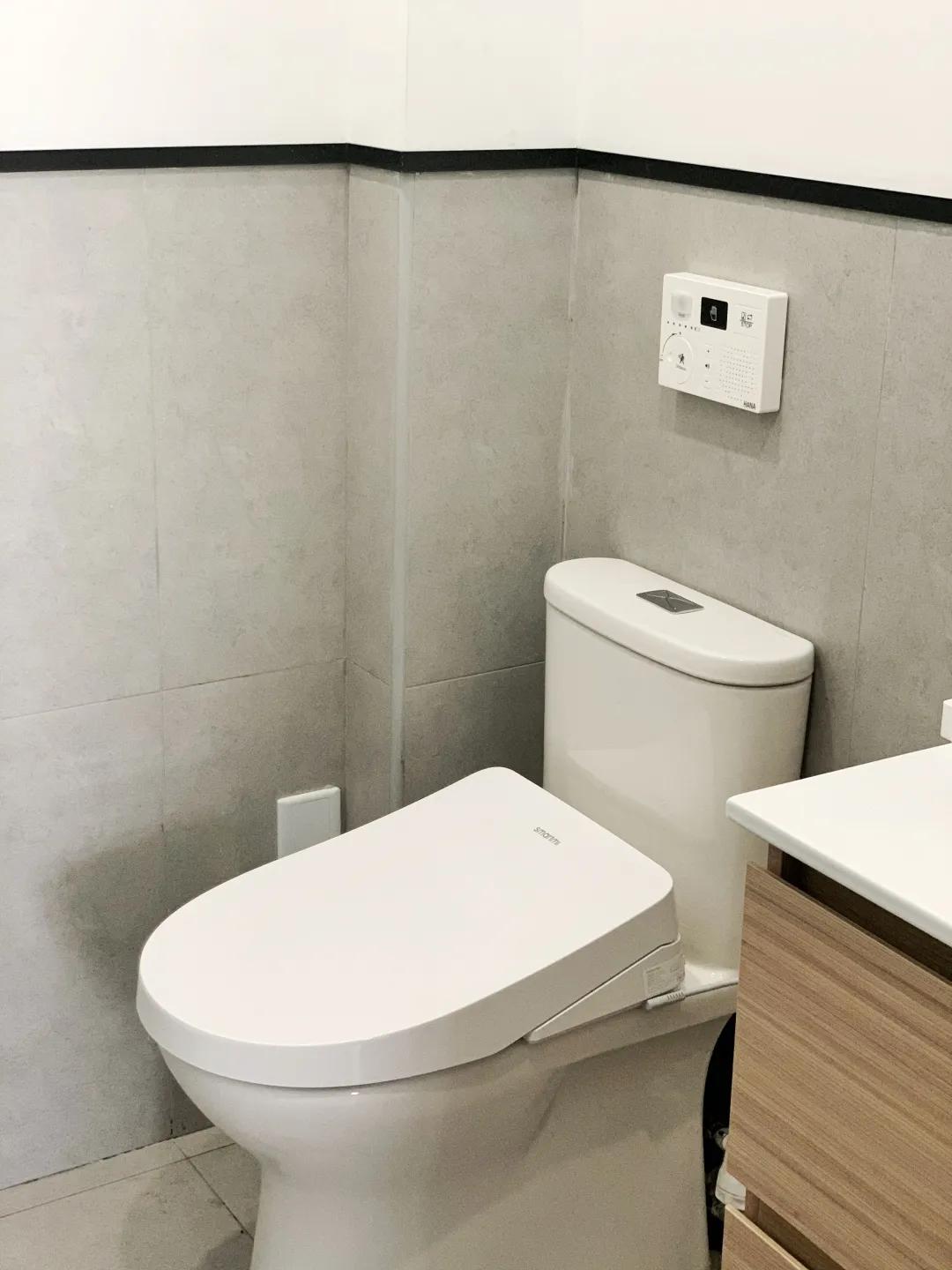 越来越多人开始买智能马桶盖，到底值不值得投入？内行人说句实话