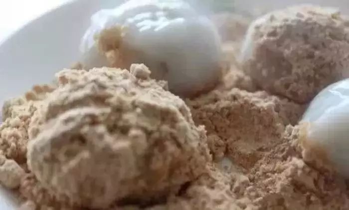 嗲到心窝里！让上海人牵肠挂肚的12家糕点店