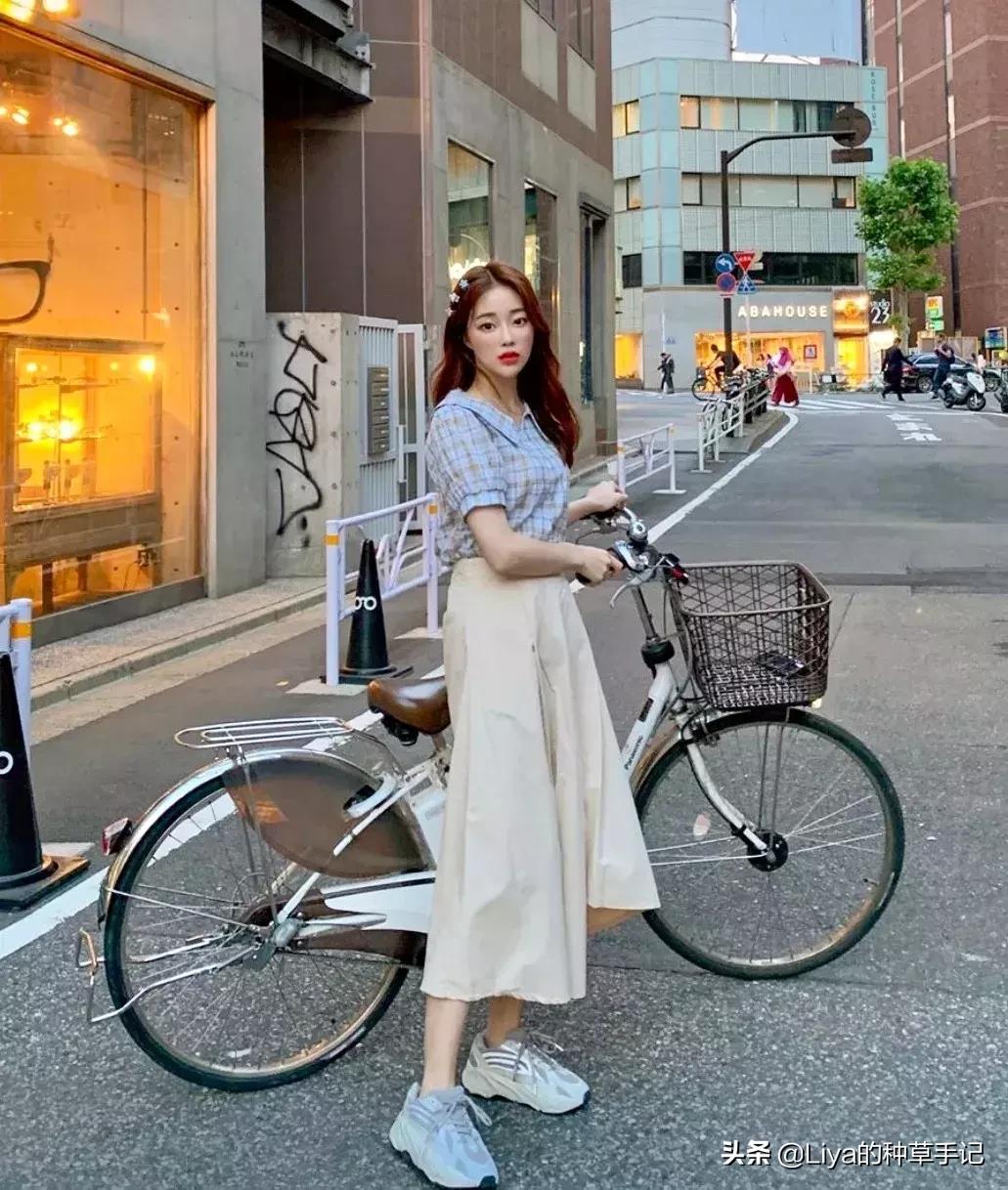 穿裙子这些雷区真的不要踩,穿裙子避开的五种最丑的鞋子