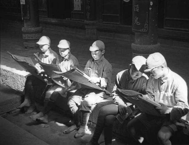 八路军和美国记者,八路军面对美国记者