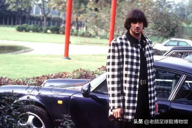 世界足坛历史第一身价,世界第一球星身价