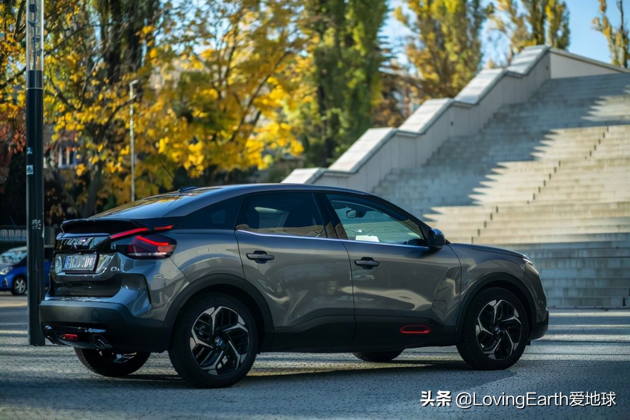 雪铁龙c4l试驾视频,法系车最好的车型雪铁龙c4