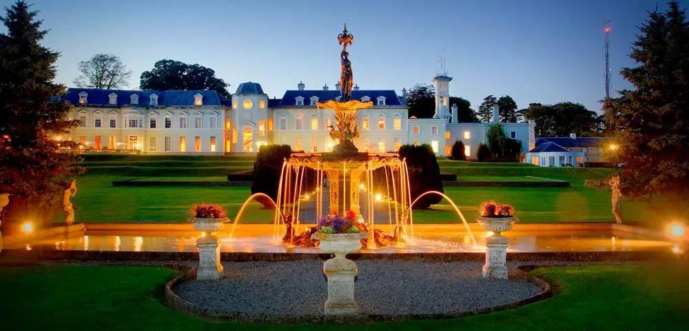 酒店也有“御花园”，住到里面赛神仙