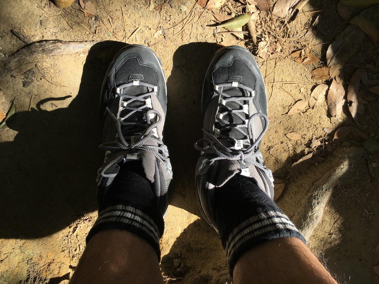 遨游仕t450对比迪卡侬mh500登山鞋,迪卡侬登山鞋性价比怎么样