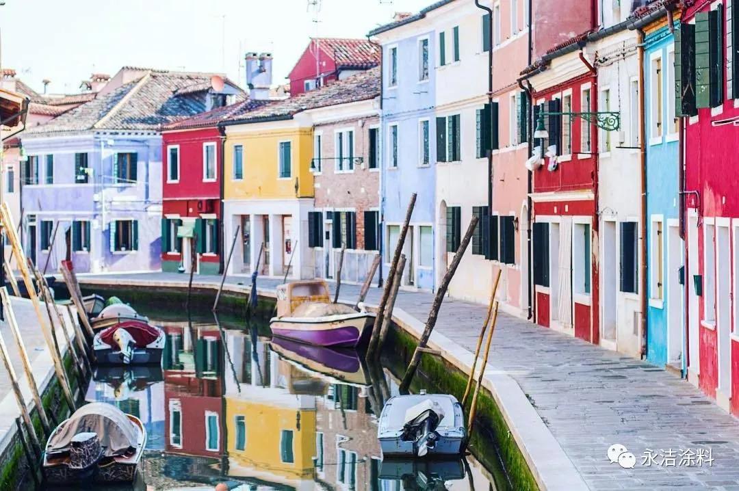 外墙乳胶漆喷涂施工视频,外墙乳胶漆施工预算书