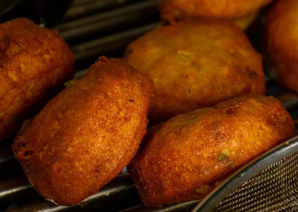 安顺黄果树瀑布有什么玩的,安顺黄果树周边有什么好玩的