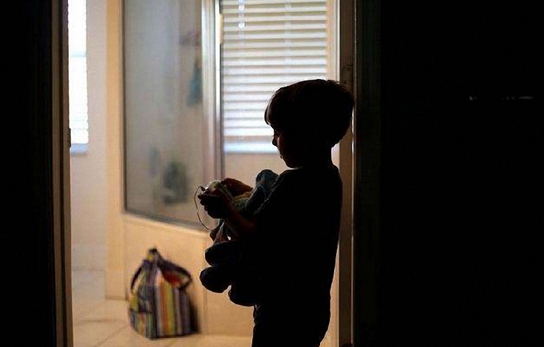 面对孩子说死应该怎么回答,小孩有死的想法应该怎么引导