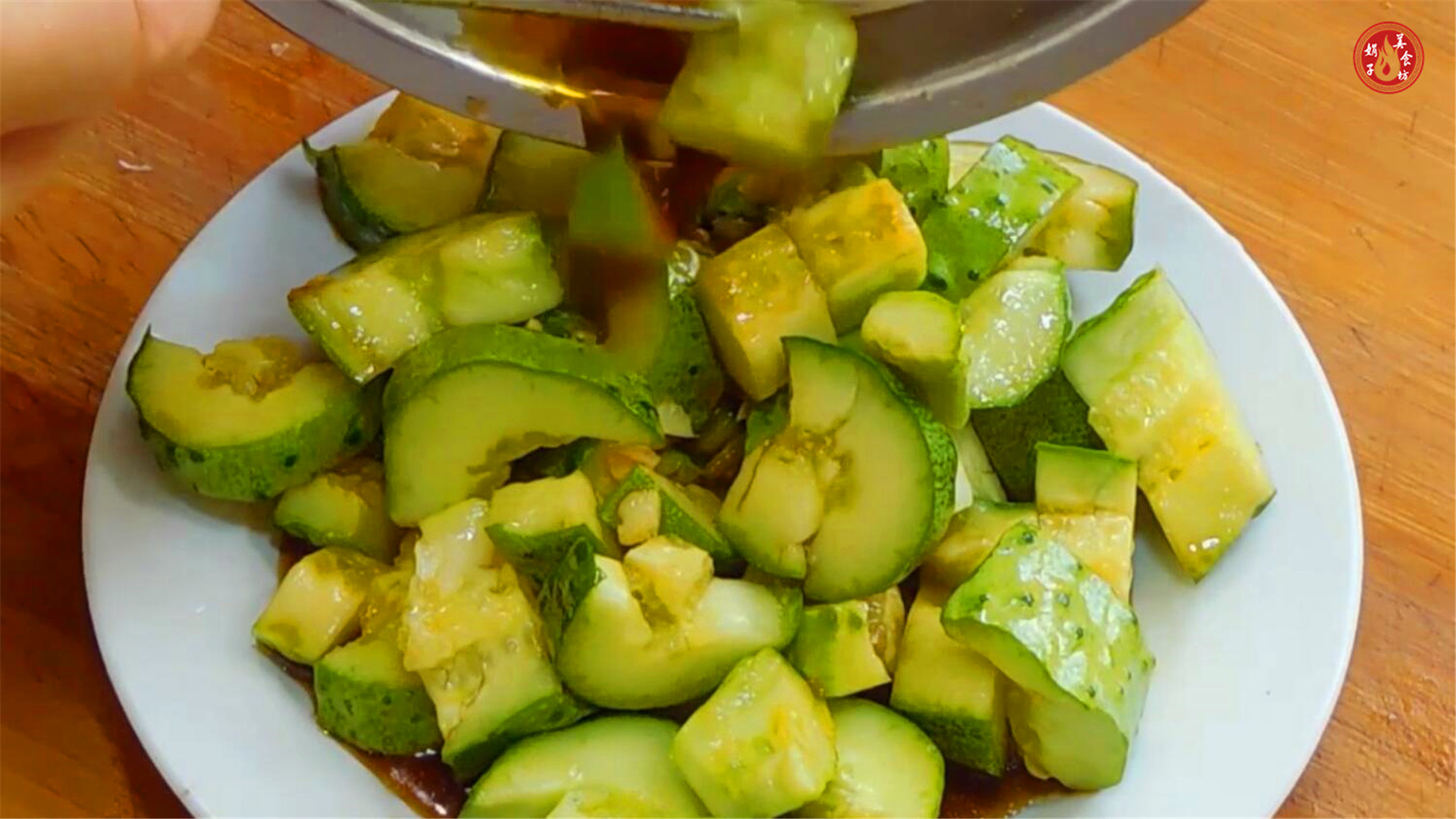 夏天凉拌菜需要用到哪些调料,夏天凉拌菜调料汁的做法