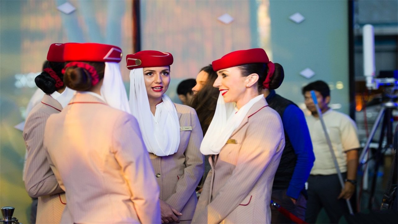 迪拜航空的空姐怎么样,迪拜空姐的选拔有多严格