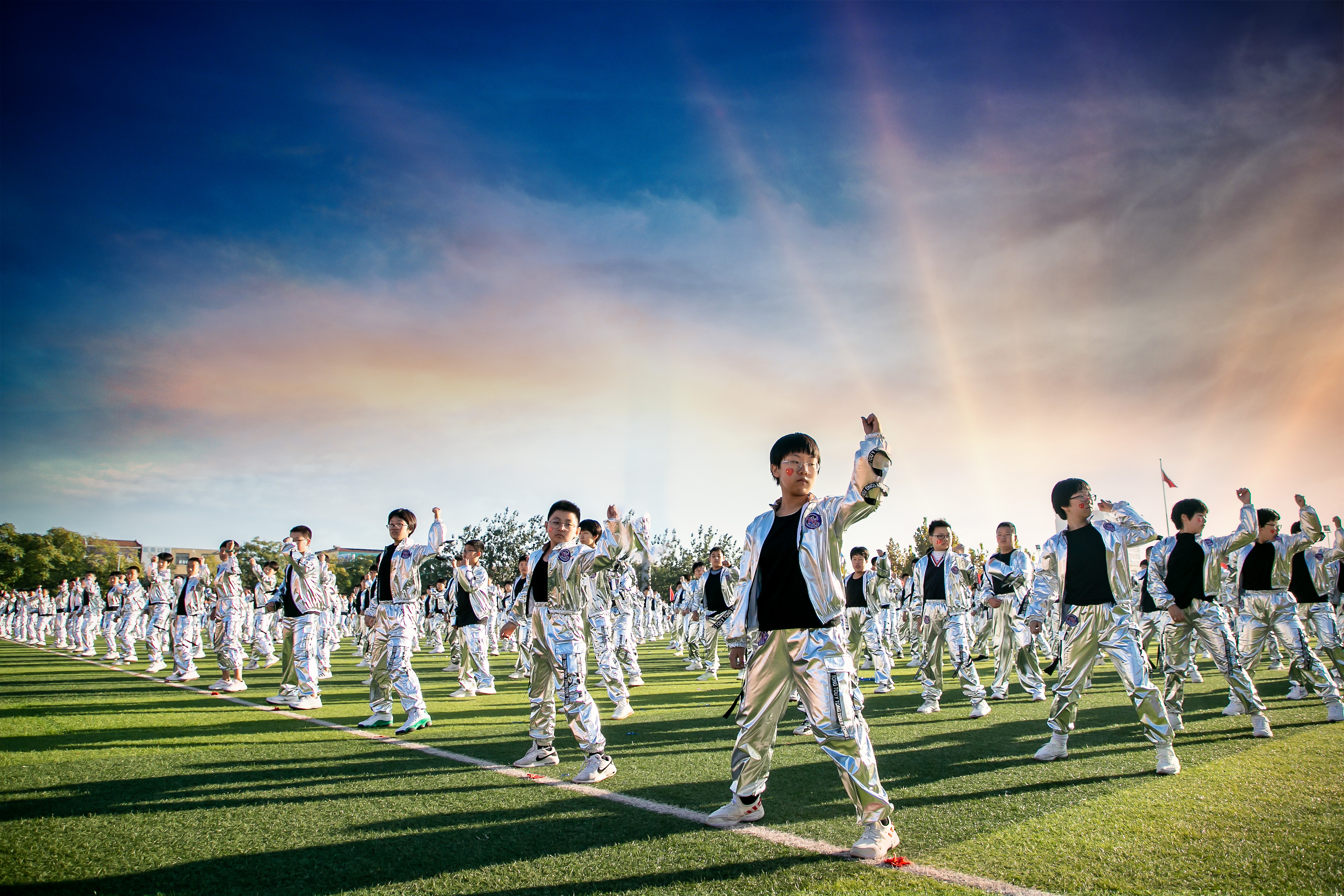 全面提升教育现代化水平,全面提高教育质量和办学水平