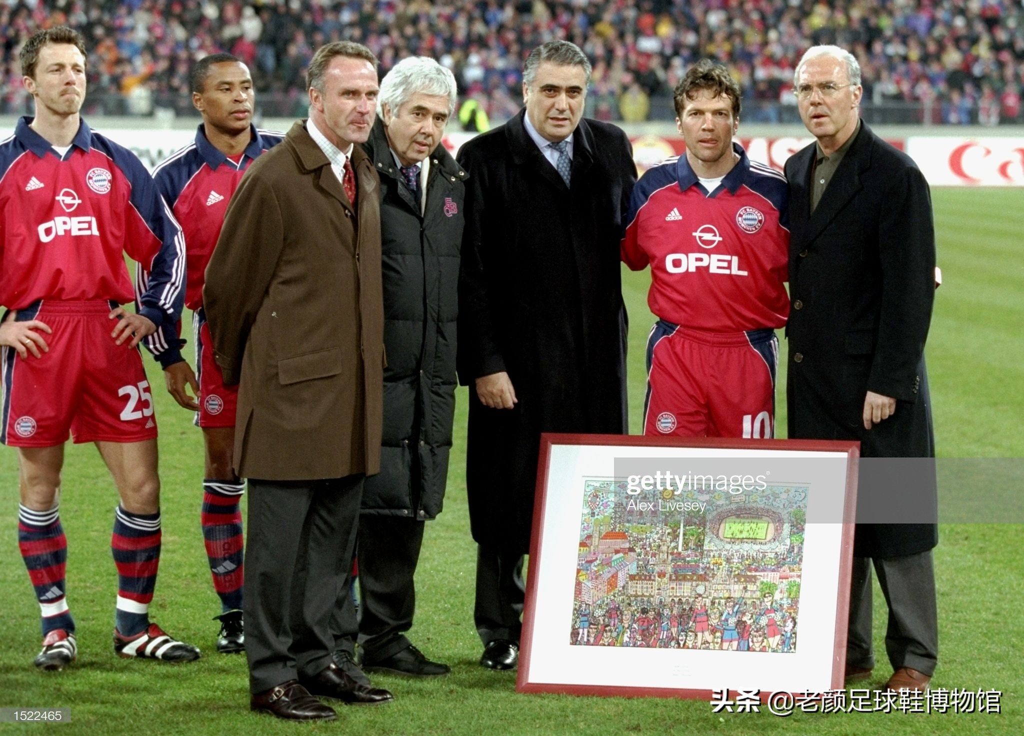 踢五届世界杯娶五个老婆，拜仁大佬39岁双杀皇马后和嫩草女友私奔