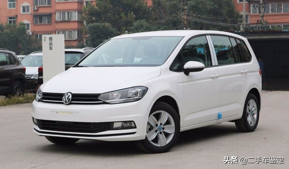 五分钟区分不同年款配置的奥迪q5l,五分钟教你分辨各年款车型