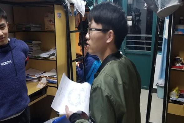 自然卷怎么证明,如何判定是不是天然自然卷