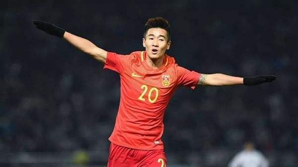 何超加盟广州队,何超转会最新