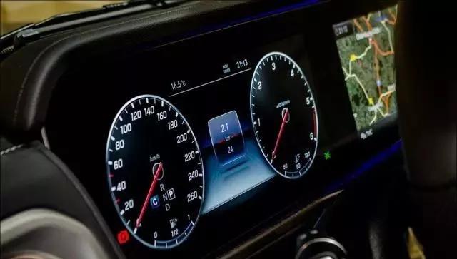 奔驰g级g350d驾驶体验,入门级g350奔驰最新报价多少