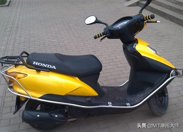 踏板车的油耗为何比同级挂挡车还高？原因有三点，传动方式是其一