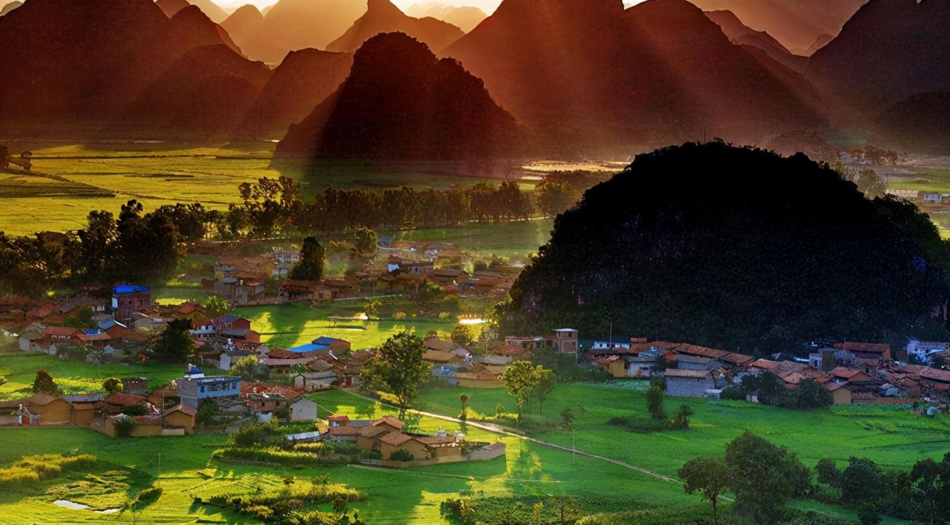 云南5日游攻略情侣,厦门和云南哪个更适合情侣去玩