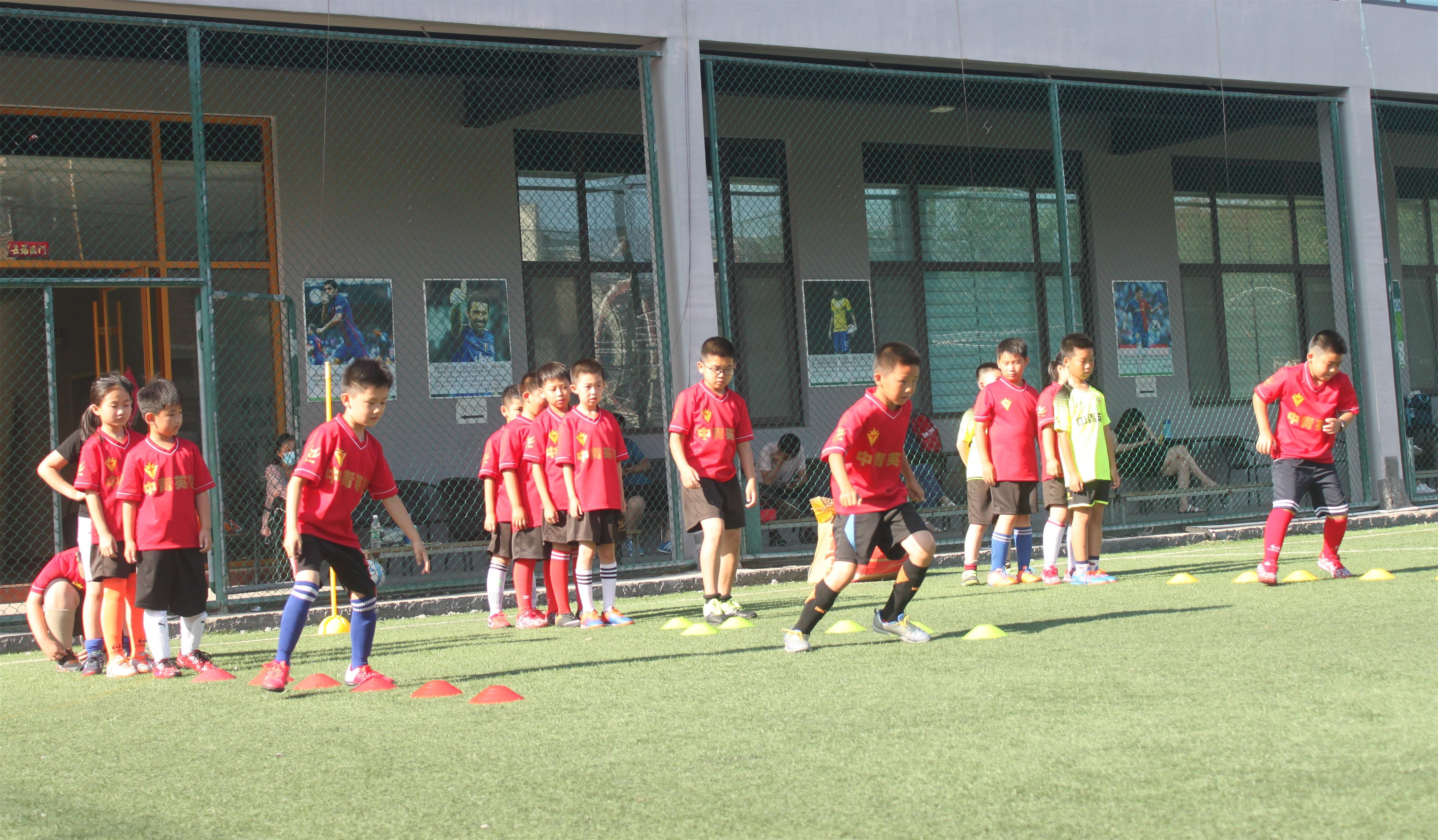 中国足球青少年足球夏令营,鲜衣怒马不负韶华山东