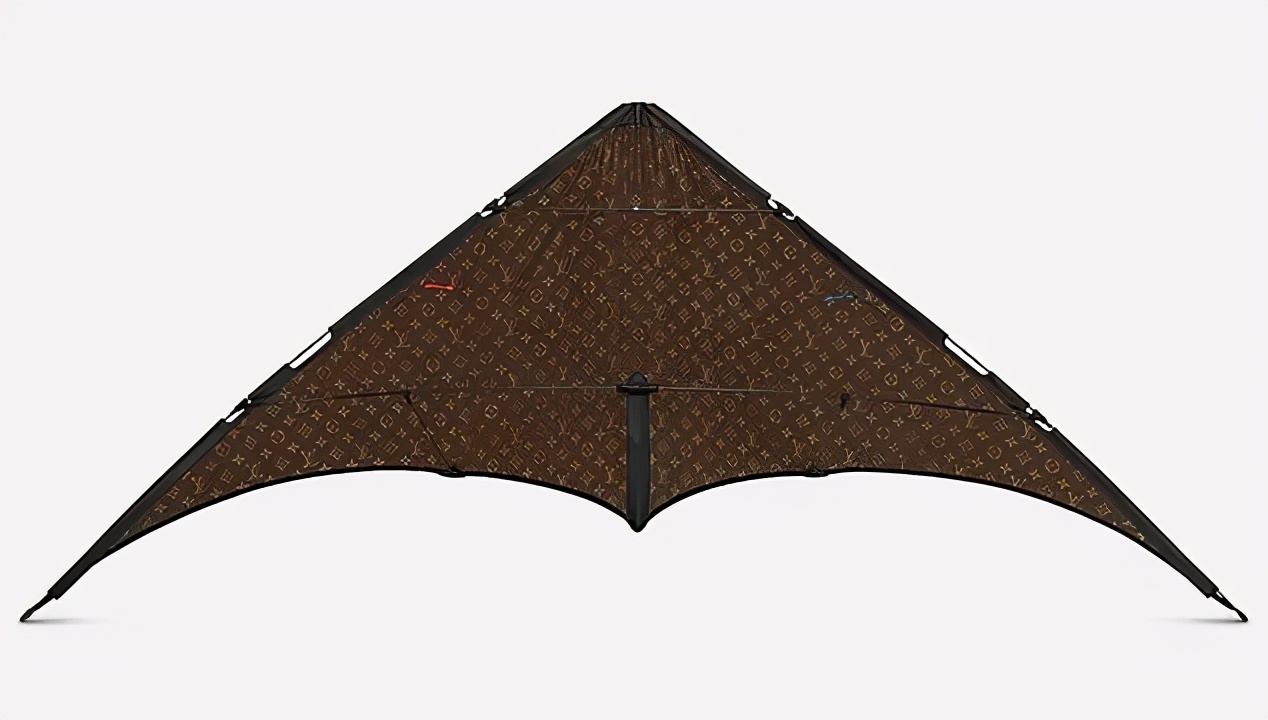 lv顶级旅行包多少钱,lv推出形似飞机的包售价25万