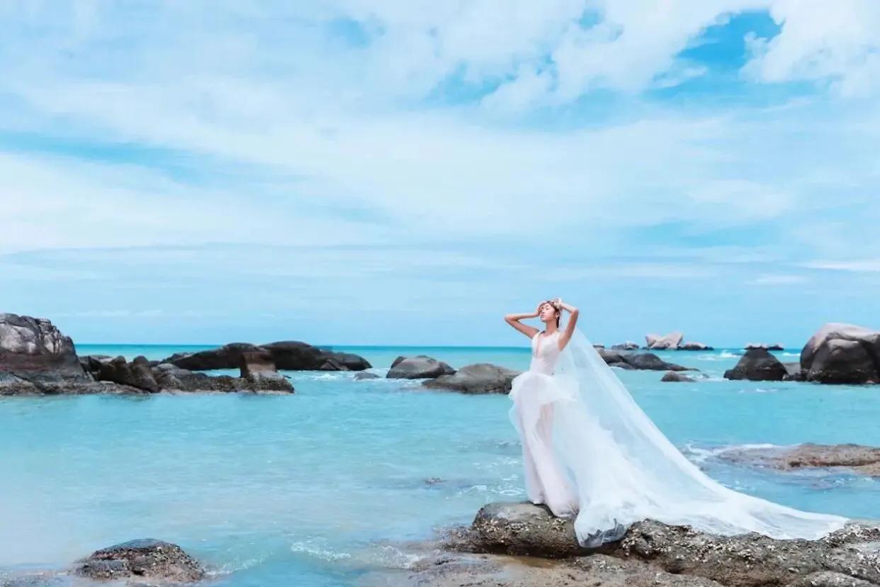 天涯海角就是一块大石头,海南岛天涯海角石头还在吗