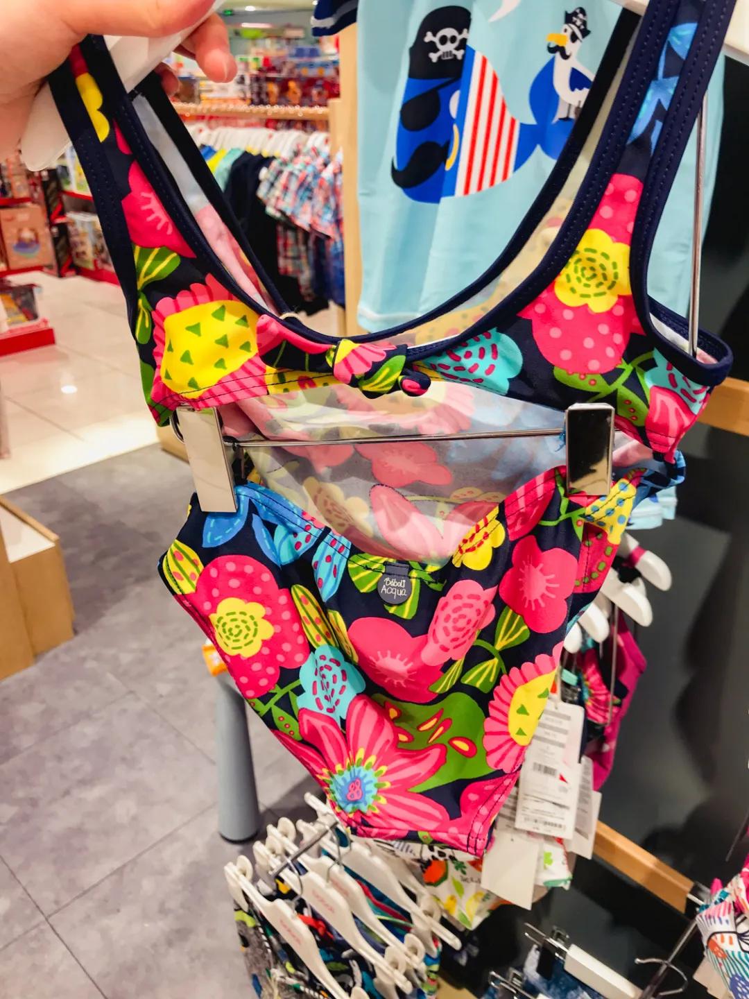 儿童泳衣什么牌子比较好穿,儿童专业泳衣品牌排行榜前十名