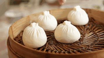 这家店日销20000只包子，年赚400万？？？