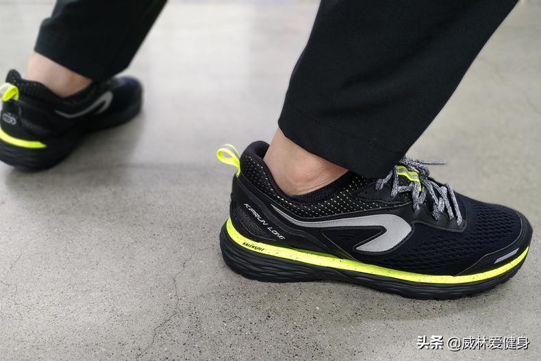 迪卡侬马拉松测评,迪卡侬跑鞋为什么那么便宜