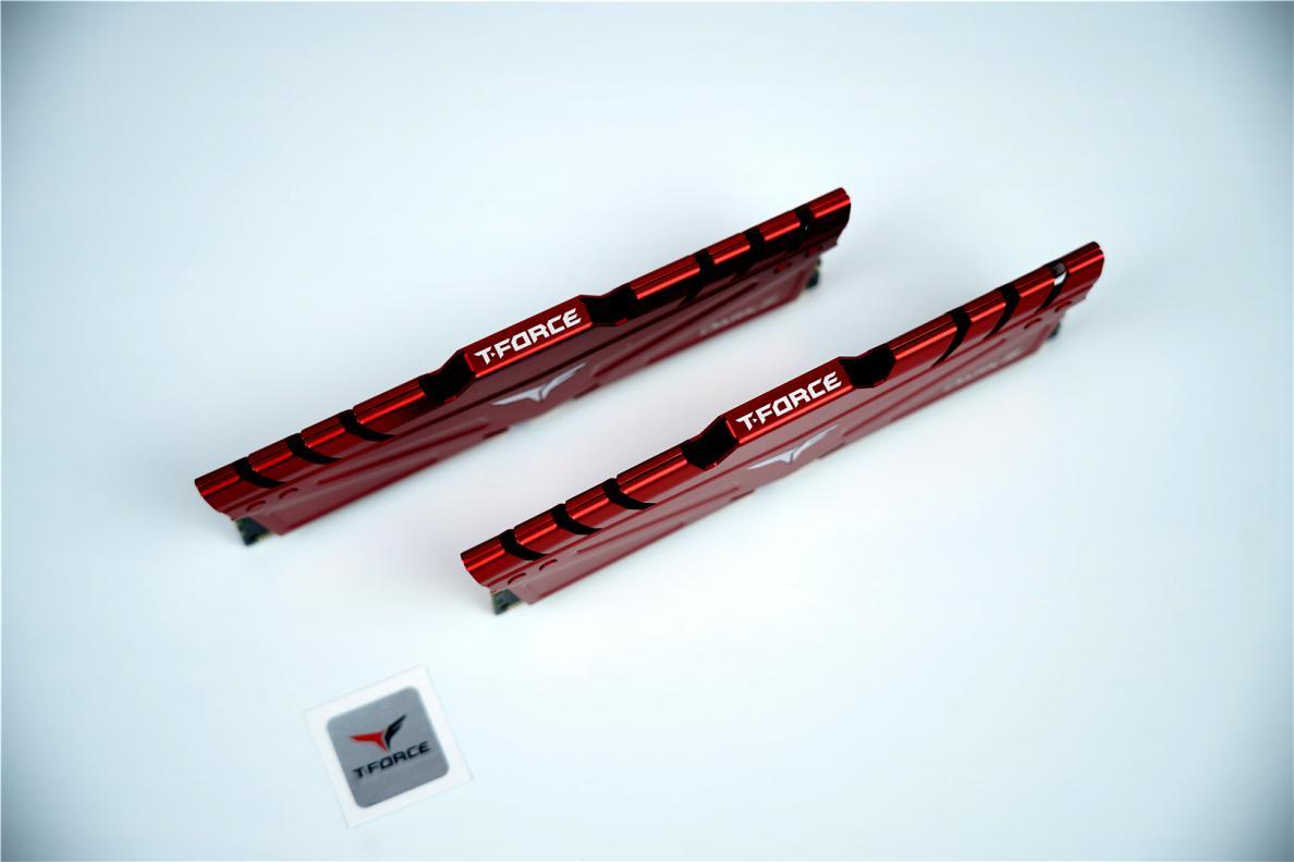 十铨冥神内存3600和金士顿3200,十铨冥神内存3600和b550主板兼容吗