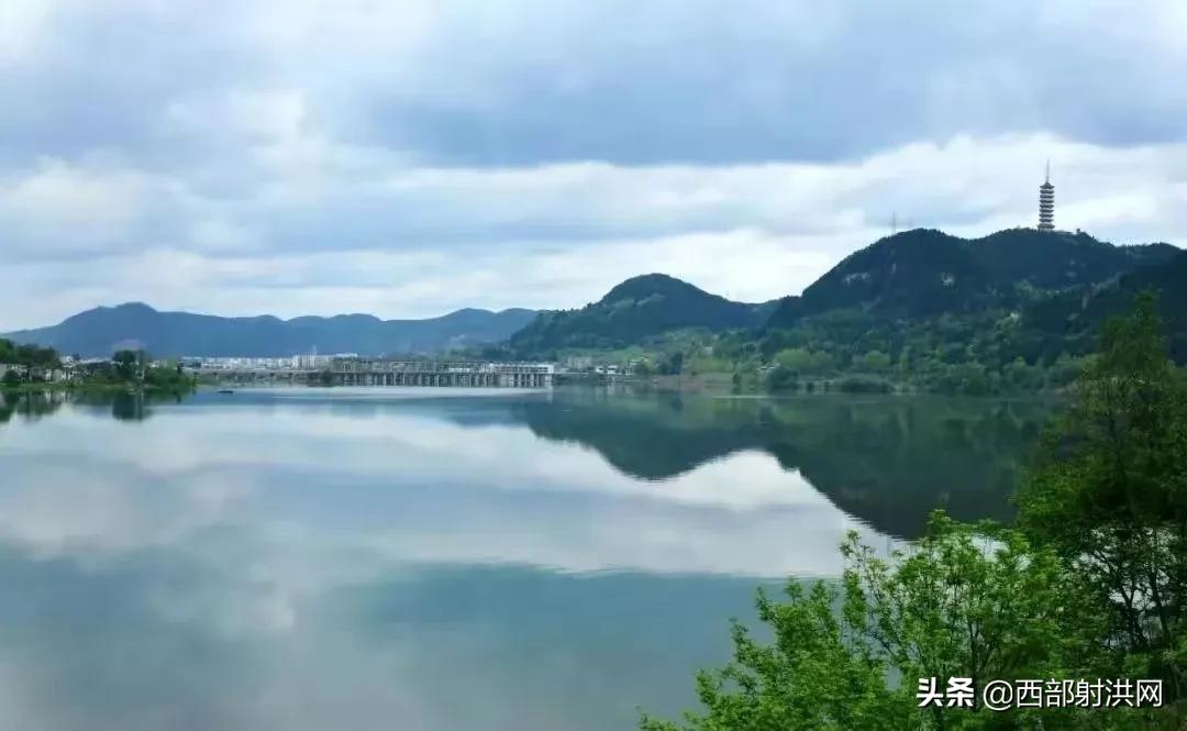 成都宽窄巷子宽窄两个字在哪里,成都宽窄巷子一条街