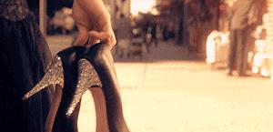 高跟鞋磨脚的诀窍,高跟鞋磨脚怎么打理