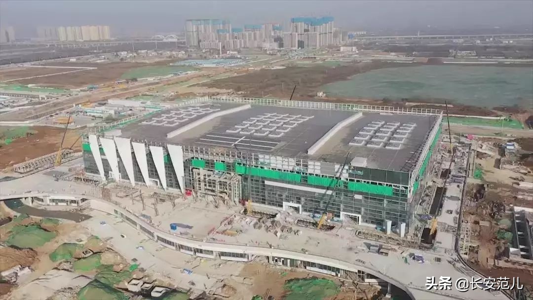 西安最“钢”地标！782天，西安奥体中心主体育场“石榴花”落成