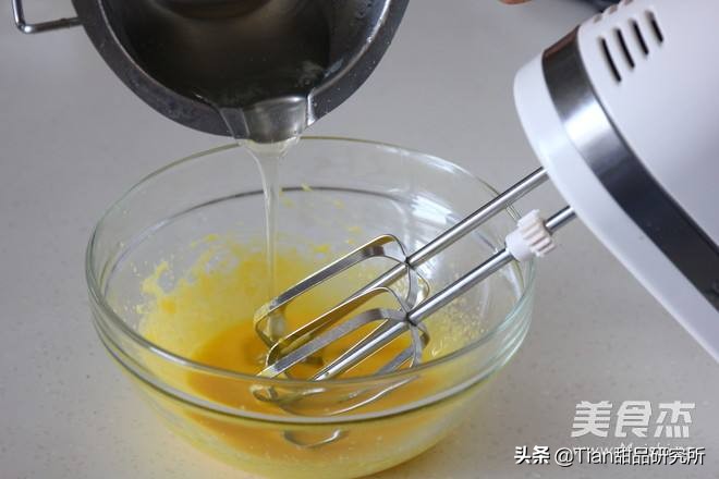 最简单的奶油霜,超详细的奶油霜