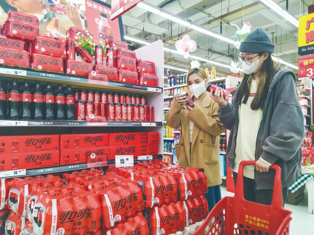 这届年轻人杠上了抗糖