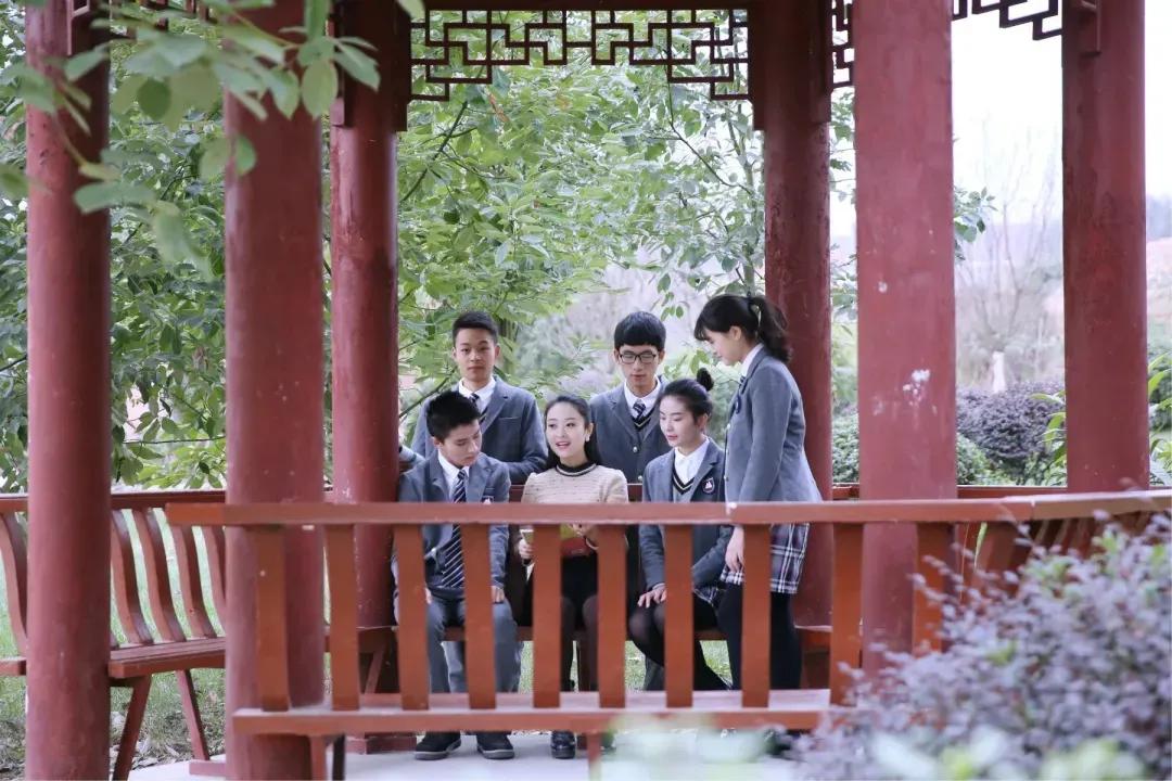 绵阳南山实验学校属于绵阳哪个区,绵阳南山实验学校与绵阳实验学校