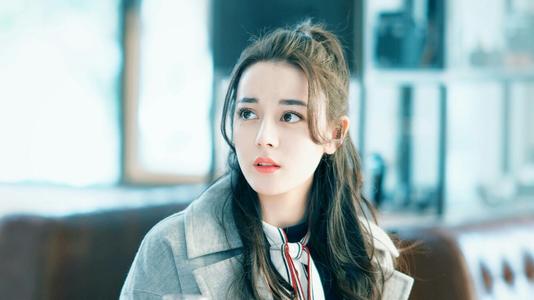 迪丽热巴同款发型简单,迪丽热巴发型同款