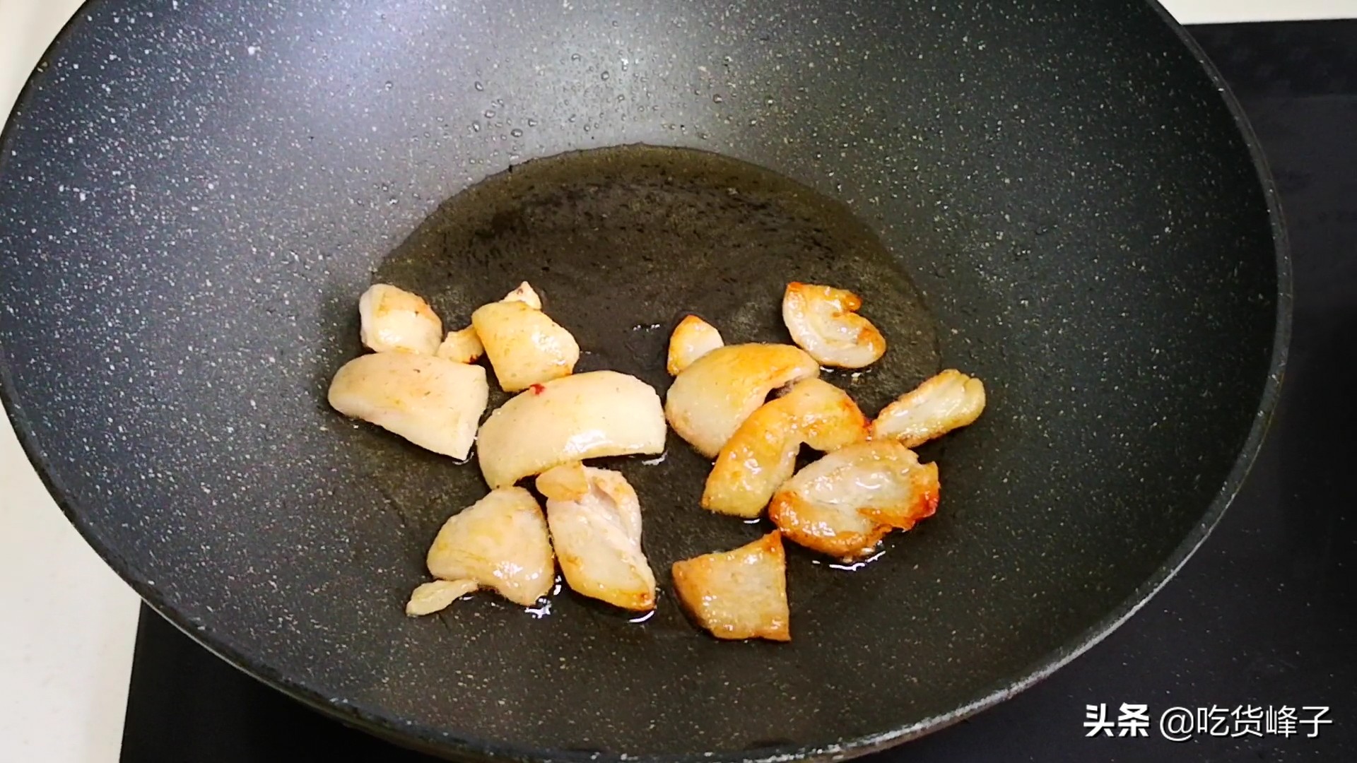 无论做什么鱼，炖时做好这几步，鱼肉不老不腥，美味多汁，太香了