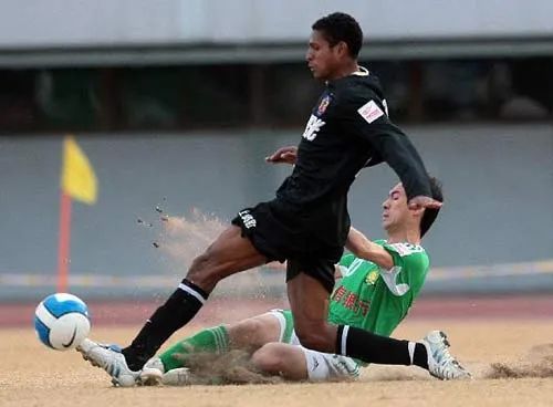 桑托斯进球纪录,桑托斯第一球星