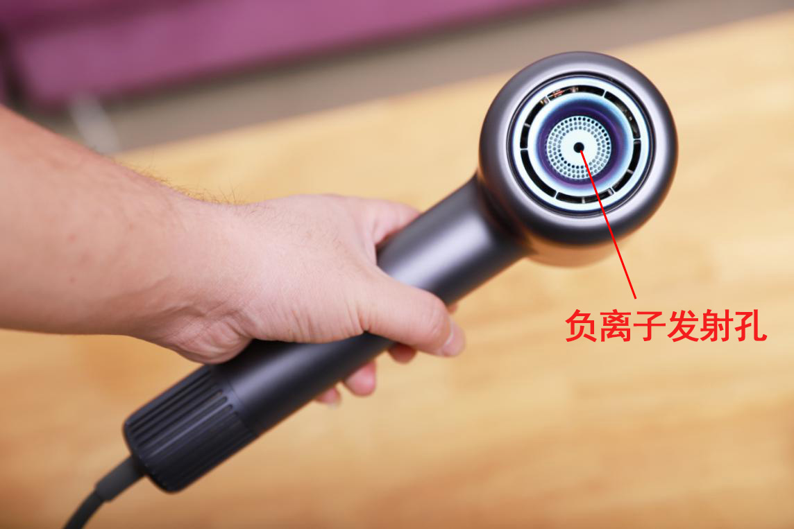 哪款电吹风能和戴森媲美,电吹风戴森直白哪个好