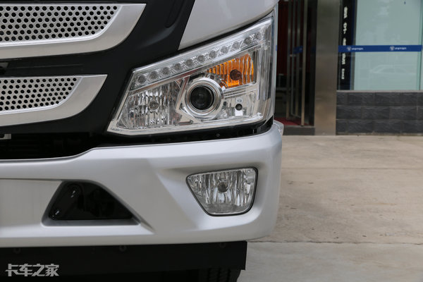 舒适性高的轻卡,福田欧马可s1轻卡3.3米栏板轻卡