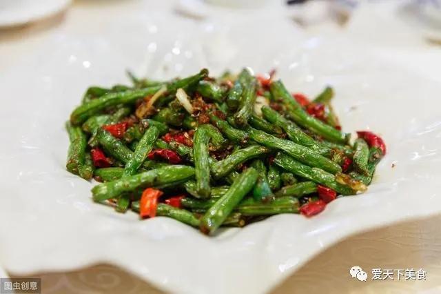 豆角怎么炒都炒不熟是怎么回事,豆角怎么炒不会是生的