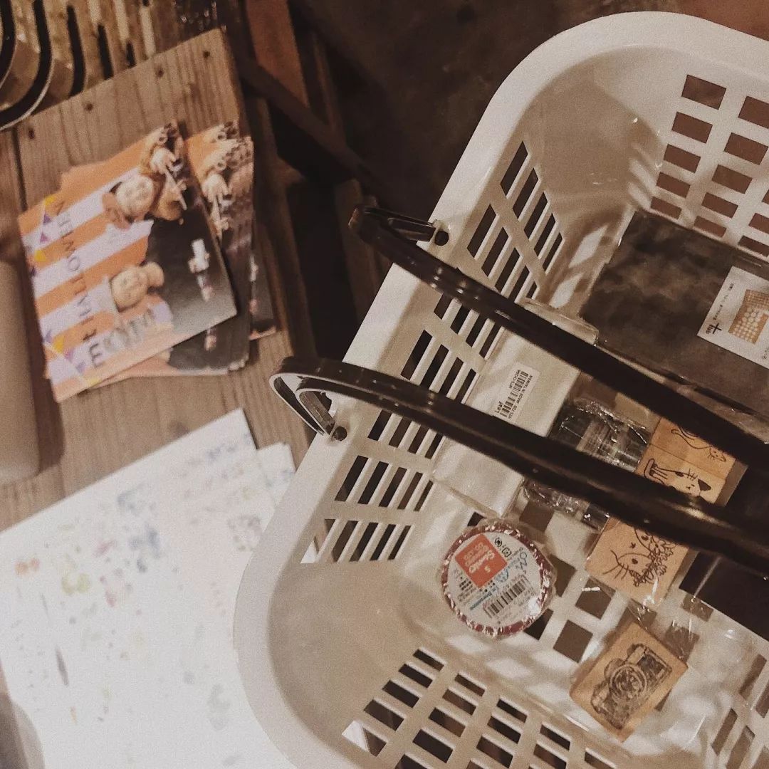 探店文具店,探文具店