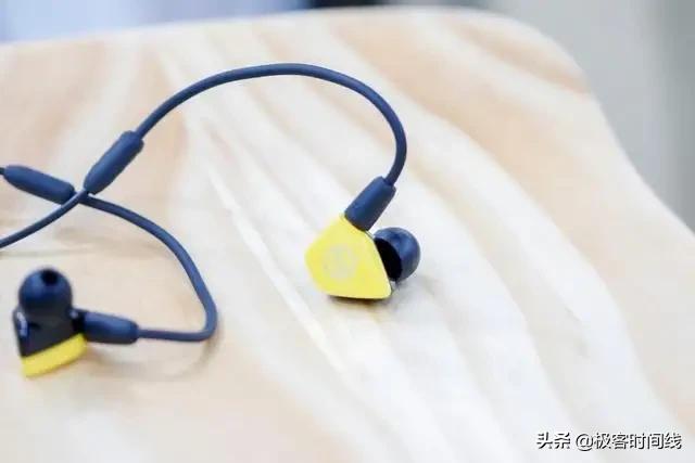 感受清晰细腻音质,实用有线入耳式耳机推荐