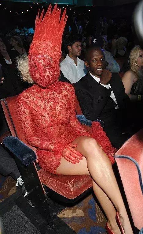 ladygaga2018杂志,ladygaga或许才是最后的赢家