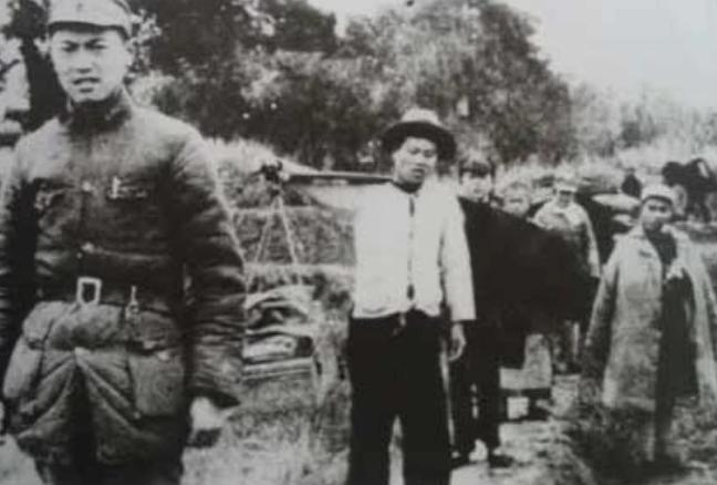 24岁成军级干部，他说自己一切都是学来的，44年后，他成为正国级