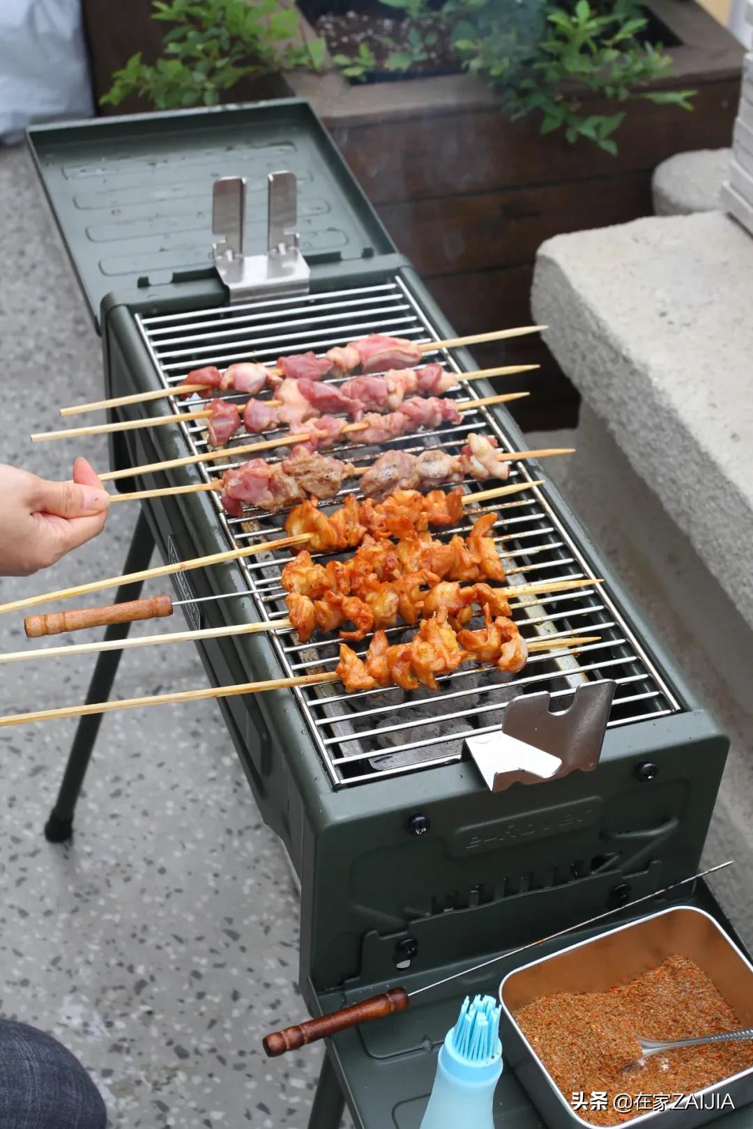 不服输的北漂打工人！徒手造家具，40m²改出两室一厅